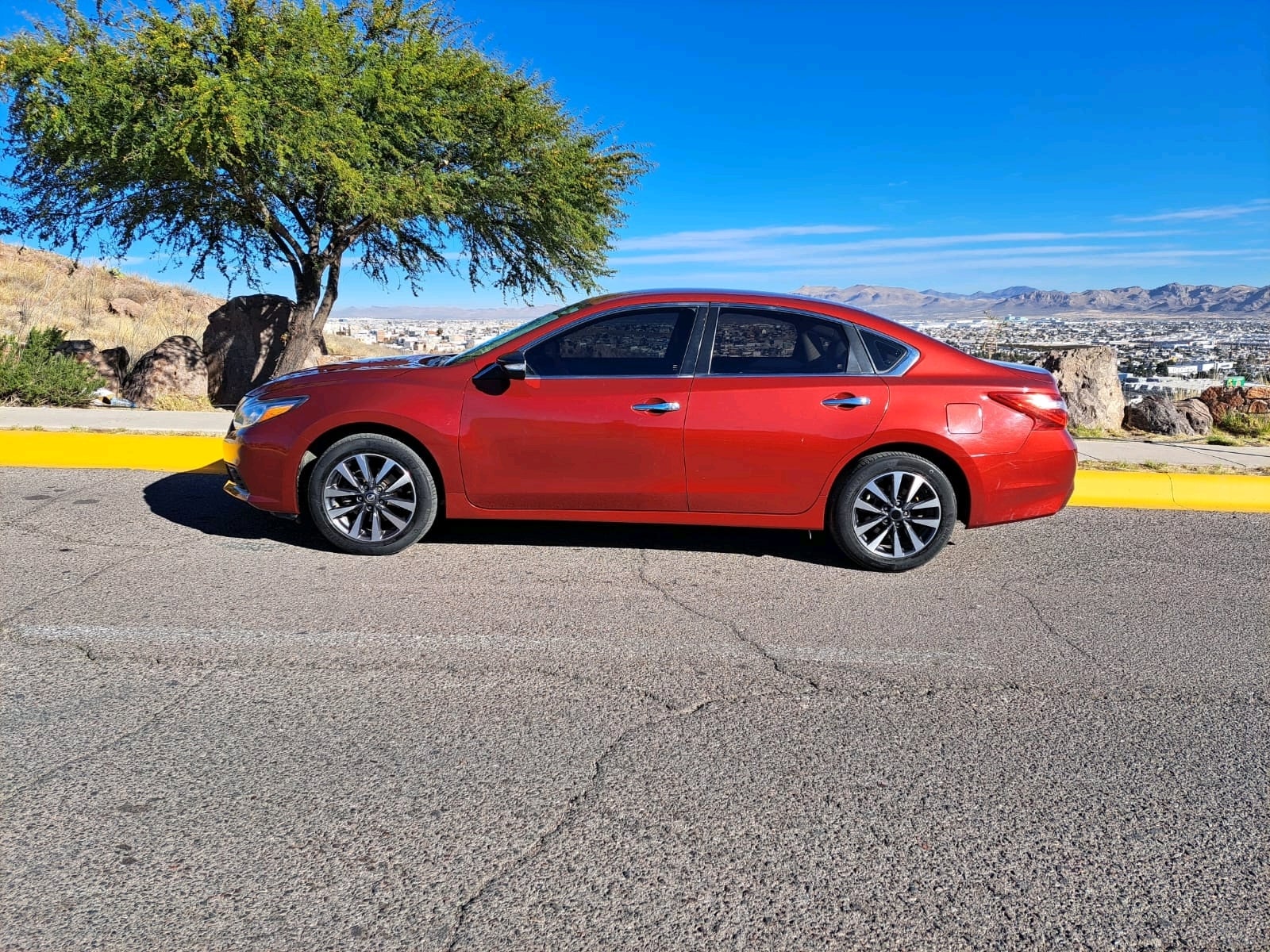 2017 Nissan ALTIMA 4 PTS ADVANCE L4 CVT CLIMATRONIC PIEL BLUETOOTH RA-17