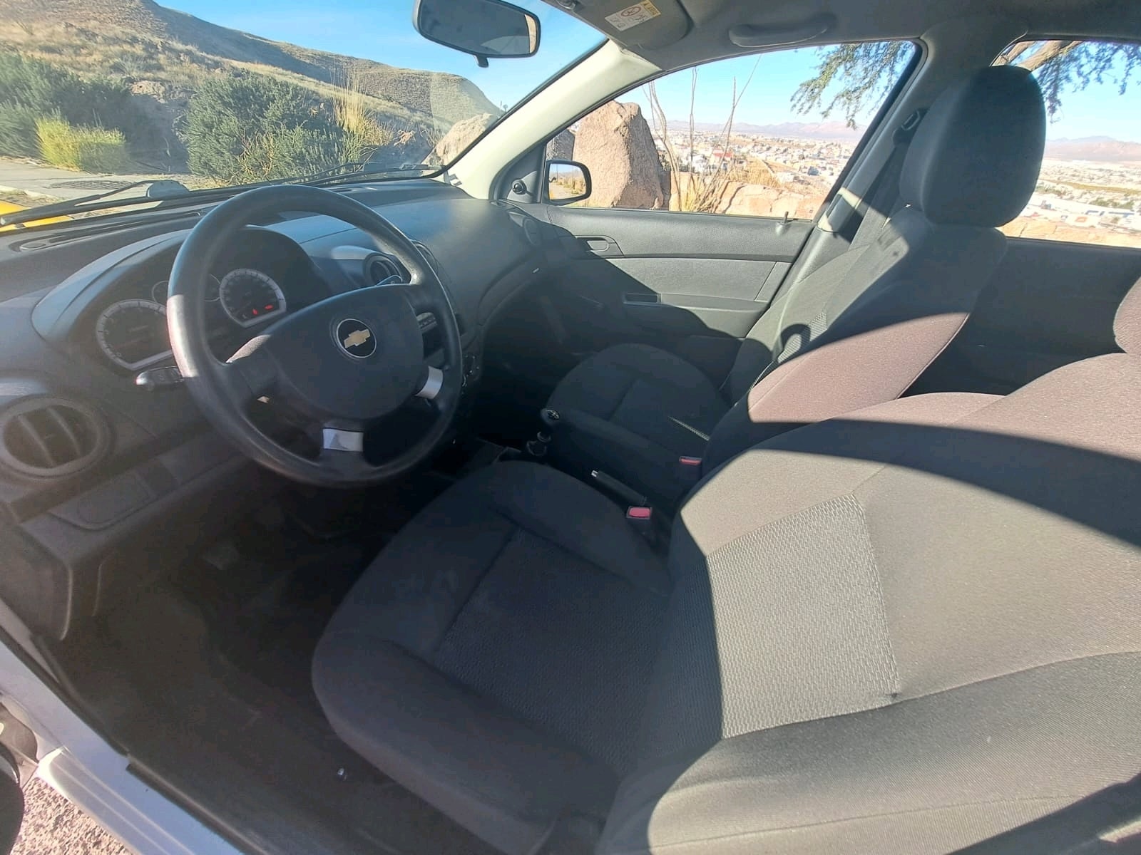 2016 Chevrolet AVEO 4 PTS LT TM5 AAC VE CD BLUETOOTH R-15