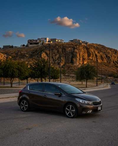 2017 Kia FORTE 5 PTS SX TM6 AAC PIEL QC RA-17