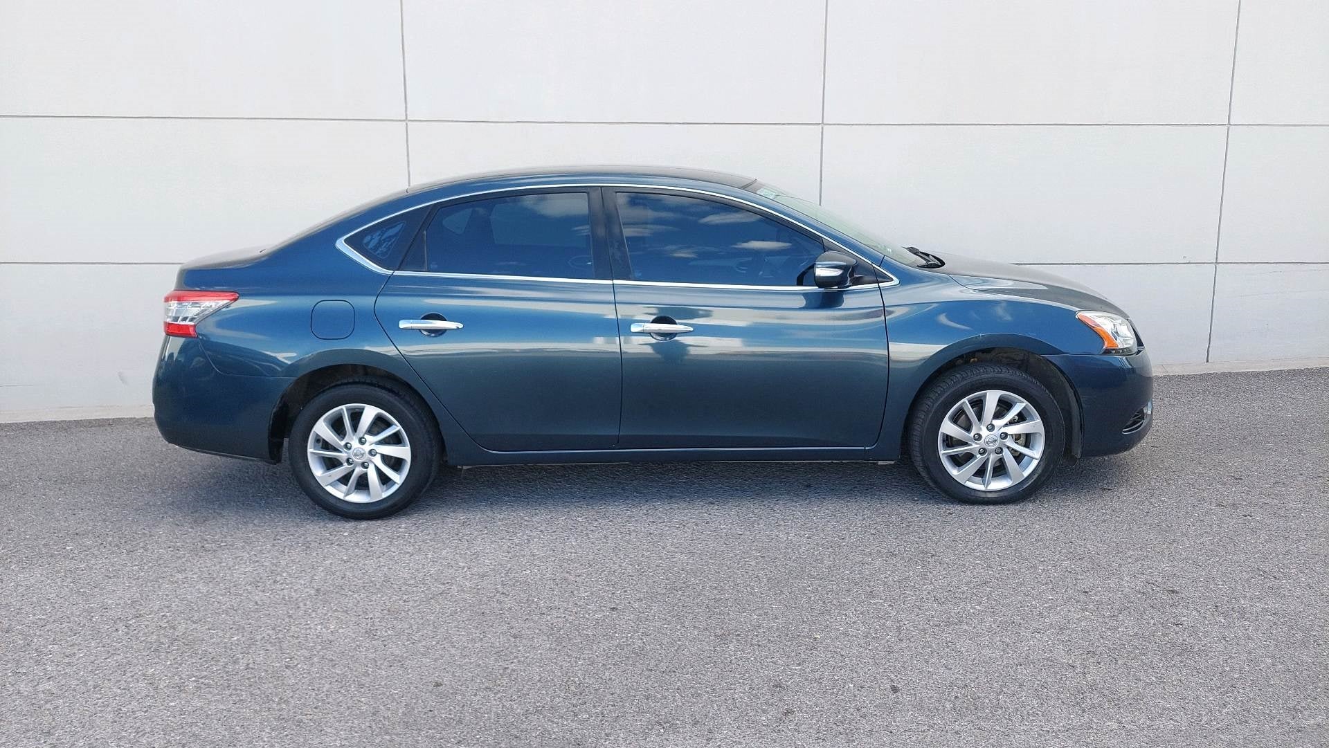 2016 Nissan SENTRA 4 PTS ADVANCE AAC F NIEBLA RA-16CVT