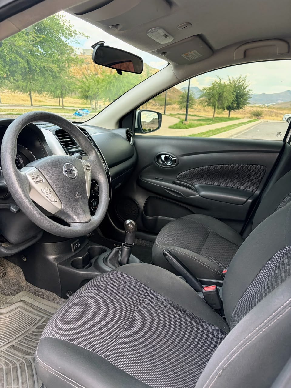 2018 Nissan VERSA 4 PTS ADVANCE TM5 AAC VE F NIEBLA RA-16