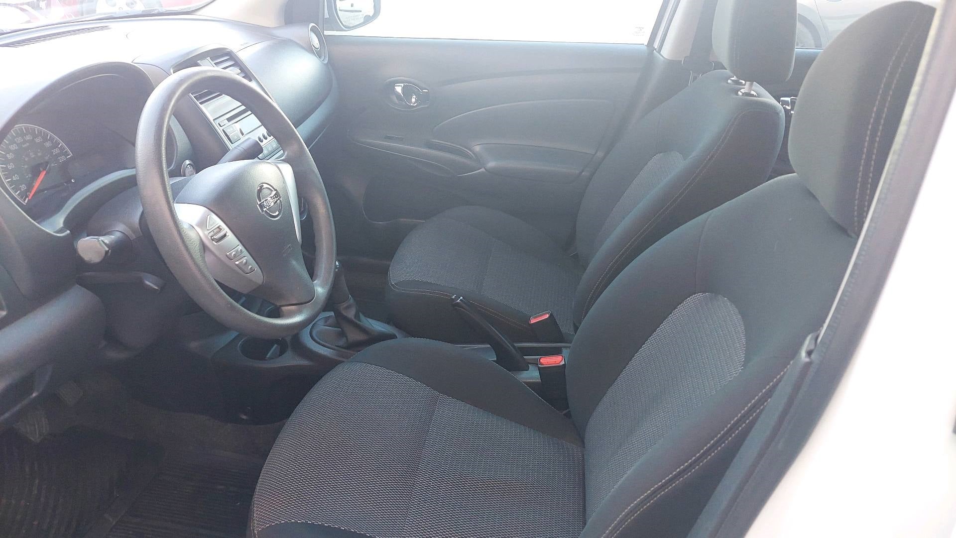 2019 Nissan VERSA 4 PTS SENSE TM5 AAC VE