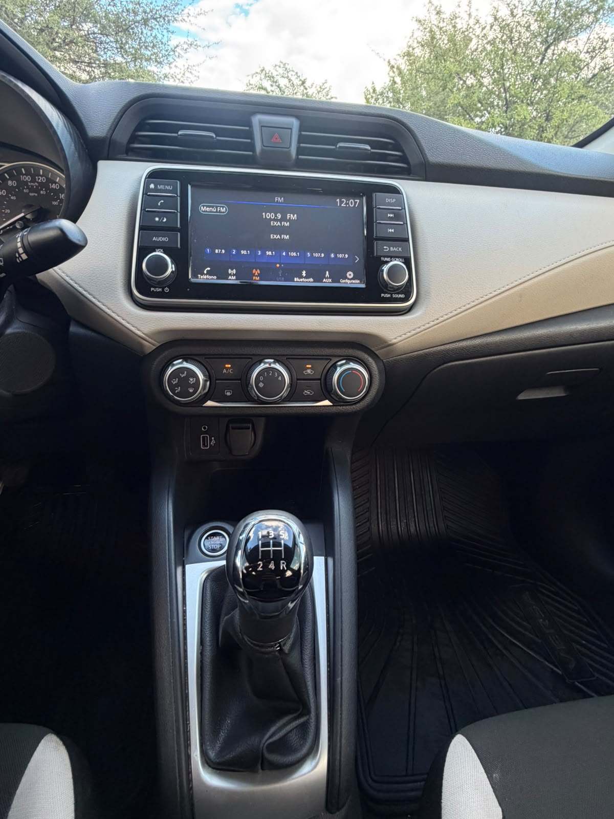 2022 Nissan VERSA 4 PTS ADVANCE TM5 AAC VE F NIEBLA RA-16