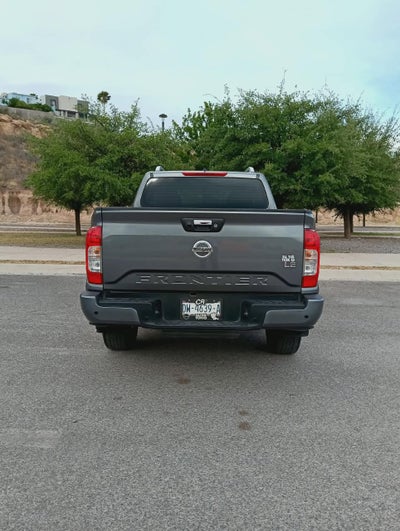 2021 Nissan FRONTIER 4 PTS LE L4 25L TM6 AAC VE ESTRIBOS RA-17