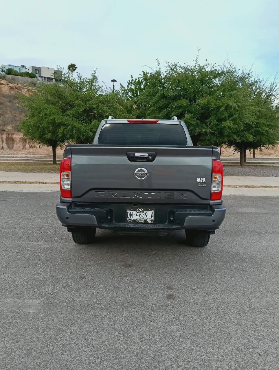 2021 Nissan FRONTIER 4 PTS LE L4 25L TM6 AAC VE ESTRIBOS RA-17