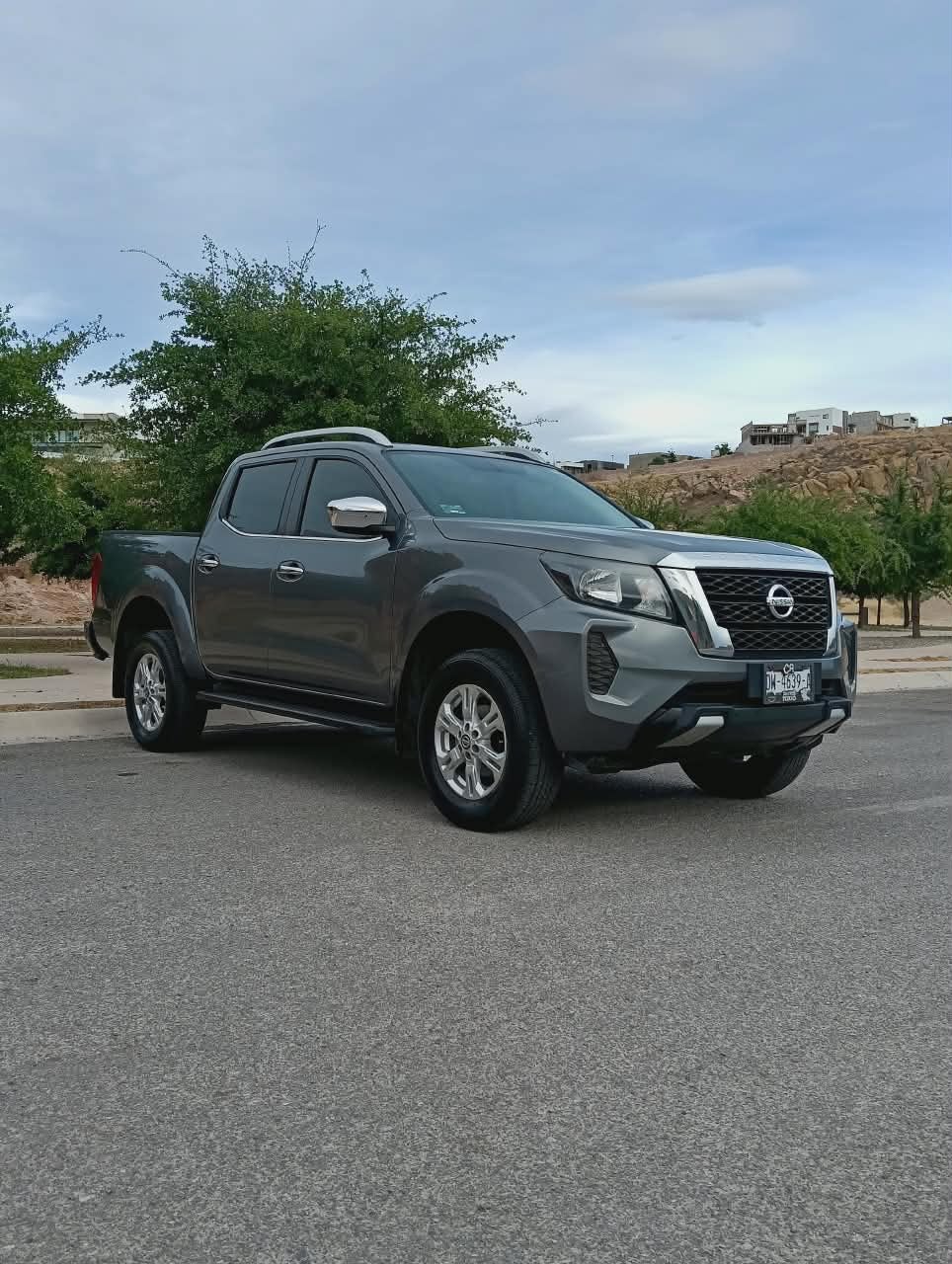 2021 Nissan FRONTIER 4 PTS LE L4 25L TM6 AAC VE ESTRIBOS RA-17
