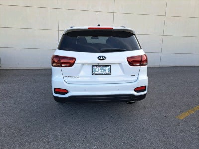 2019 Kia SORENTO 5 PTS LX L4 TA AAC TELA 7 PAS RA-17