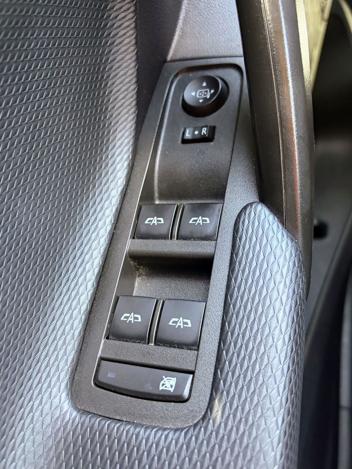 2024 Chevrolet TRACKER 5P LS L31.2T AUT