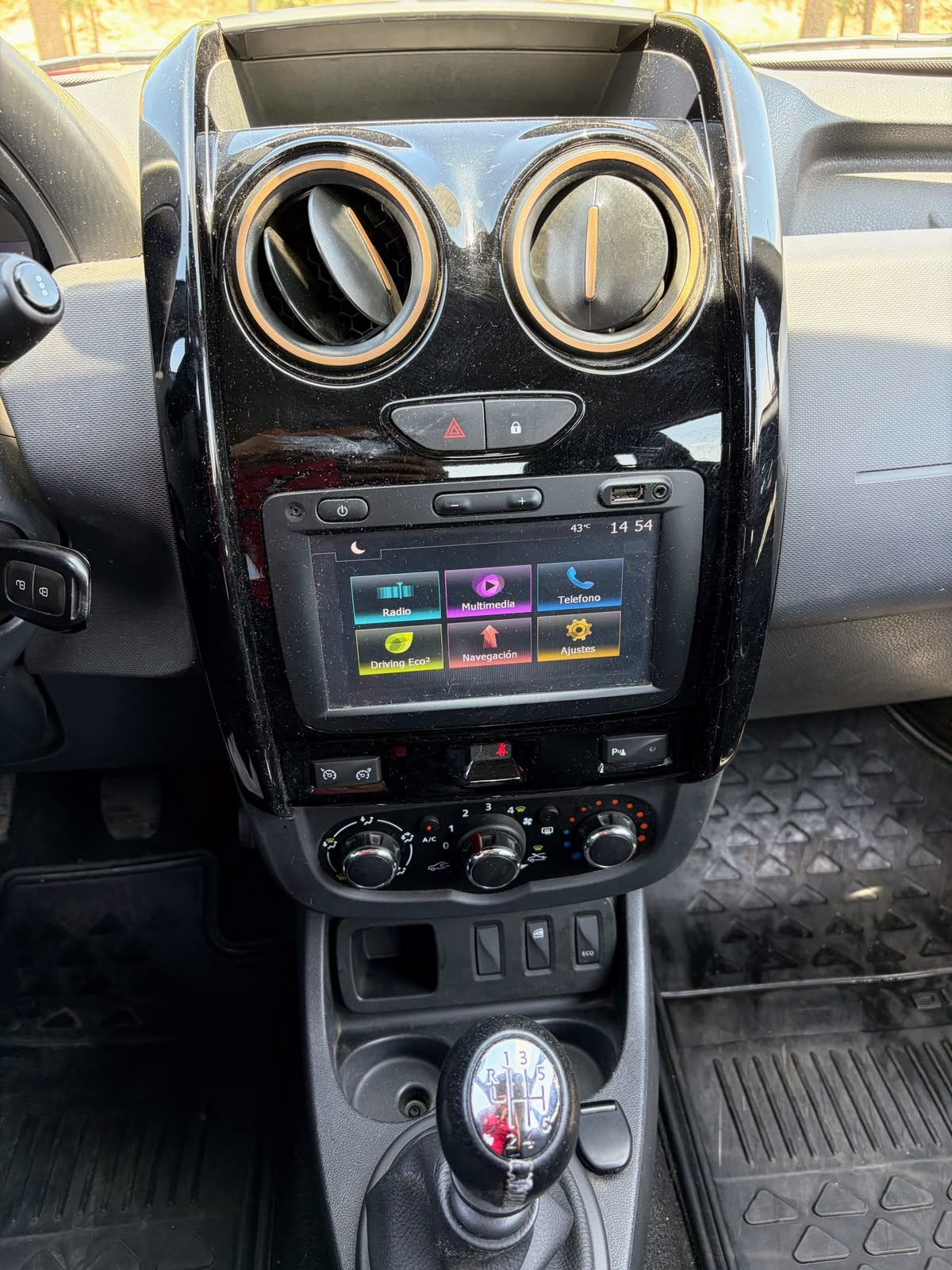 2018 RENAULT DUSTER 5 PTS INTENS TM6 AAC VE MP3 GPS FNIEBLA RA-16