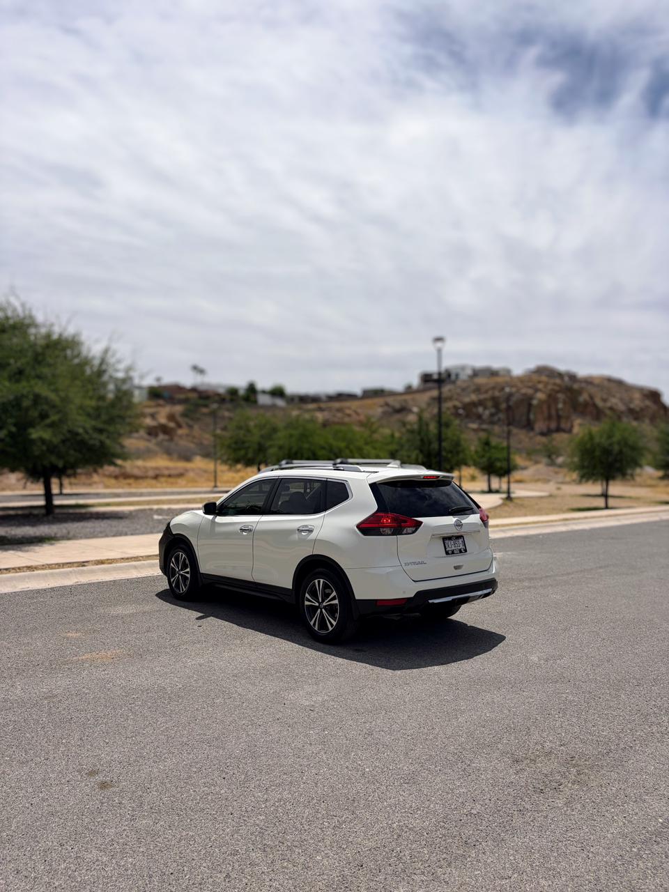 2020 Nissan X-TRAIL 5 PTS ADVANCE CVT QCP 7 PAS RA-18