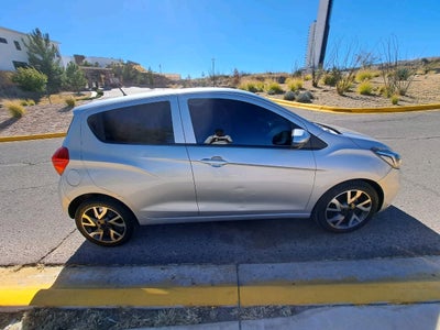 2020 Chevrolet SPARK 5 PTS HB LT 14L TM5 AAC R-14