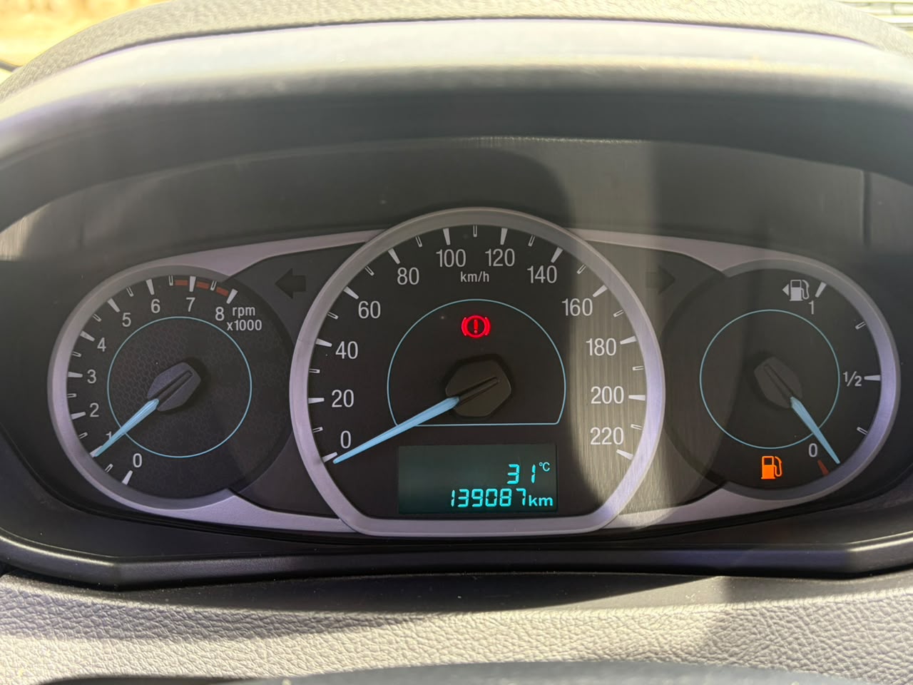 2019 Ford FIGO 4 PTS ENERGY AAC TM5 VE DEL MP3 RA-14