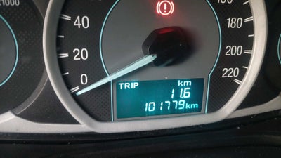 2016 Ford FIGO 5 PTS HB IMPULSE TM5 AAC MP3