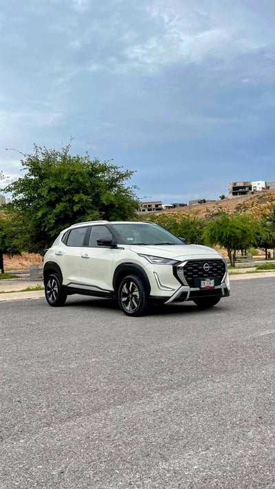 2025 Nissan MAGNITE ADVANCE CVT