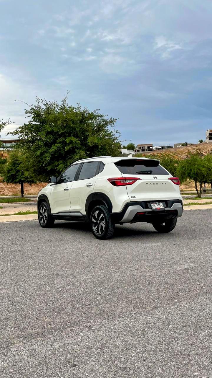 2025 Nissan MAGNITE ADVANCE CVT