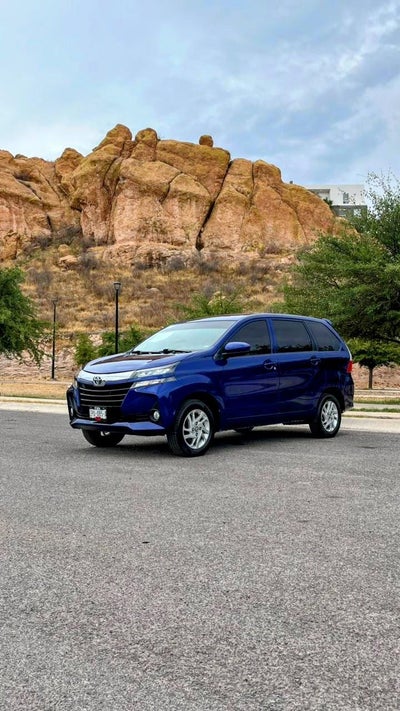 2020 Toyota AVANZA 5 PTS XLE TA AAC BA DVD FNIEBLA RA-15