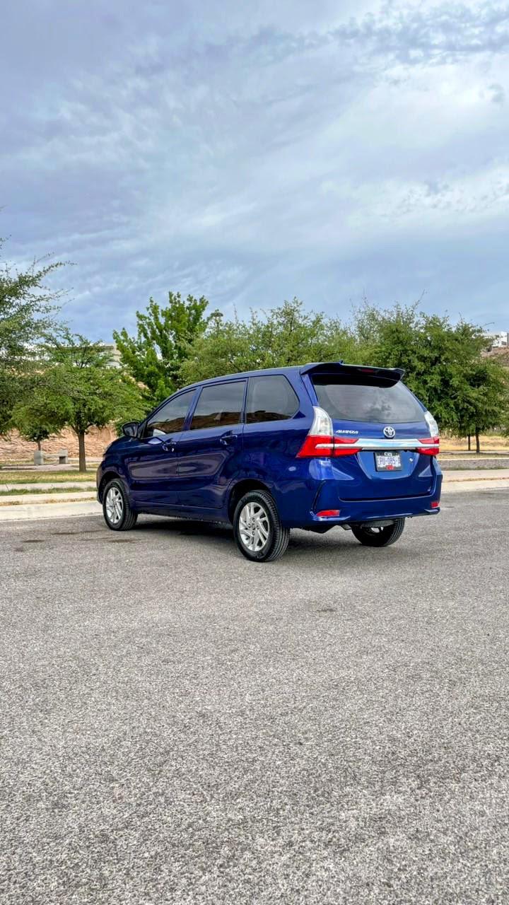 2020 Toyota AVANZA 5 PTS XLE TA AAC BA DVD FNIEBLA RA-15
