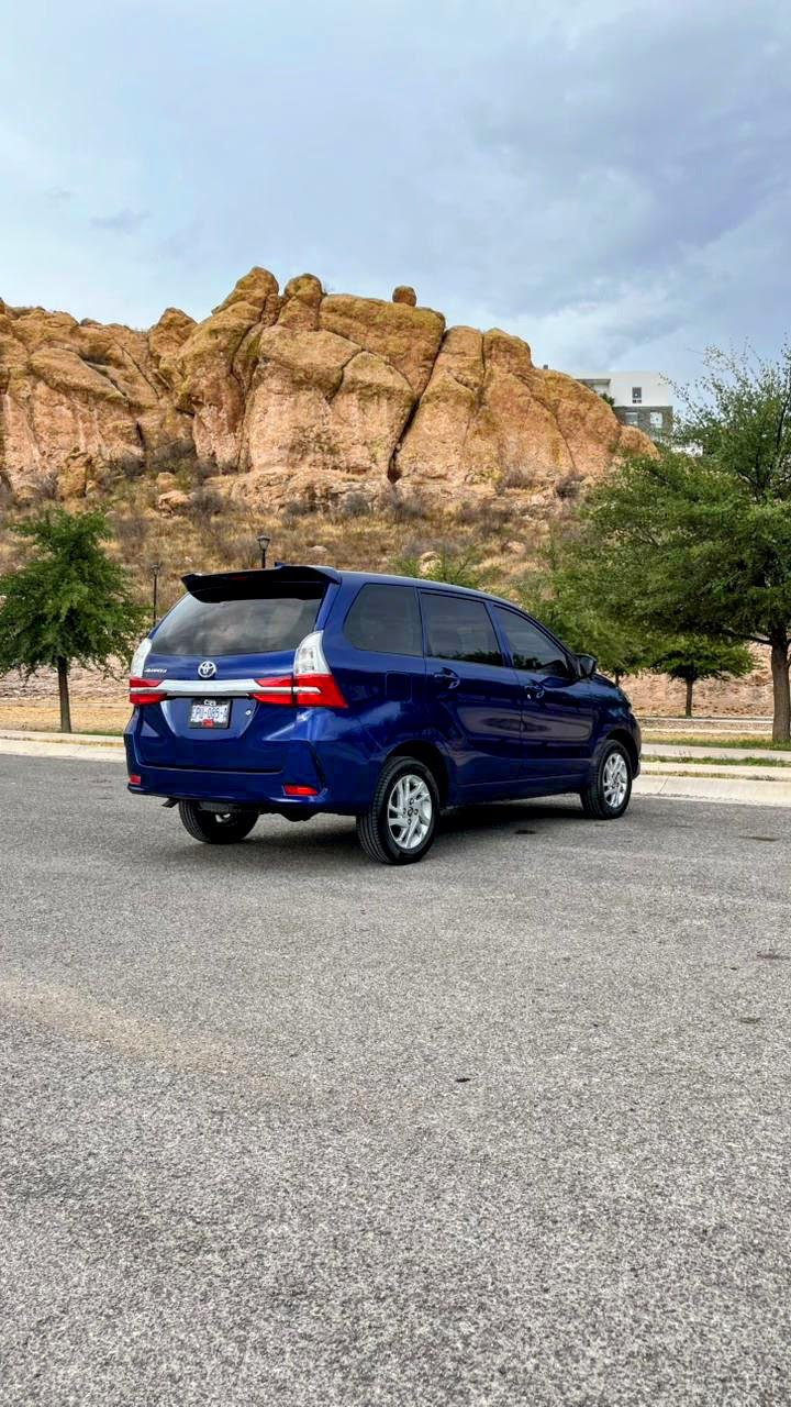 2020 Toyota AVANZA 5 PTS XLE TA AAC BA DVD FNIEBLA RA-15