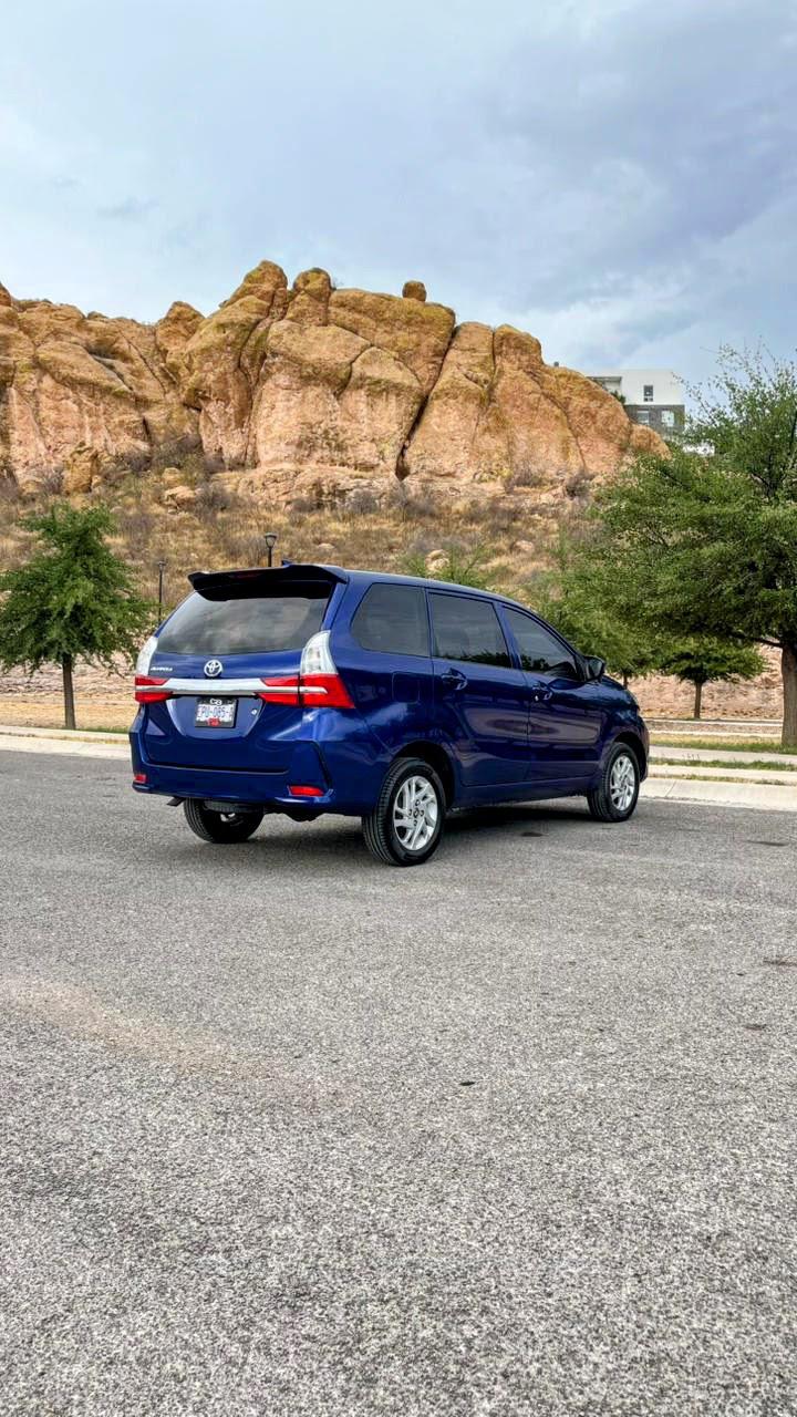 2020 Toyota AVANZA 5 PTS XLE TA AAC BA DVD FNIEBLA RA-15